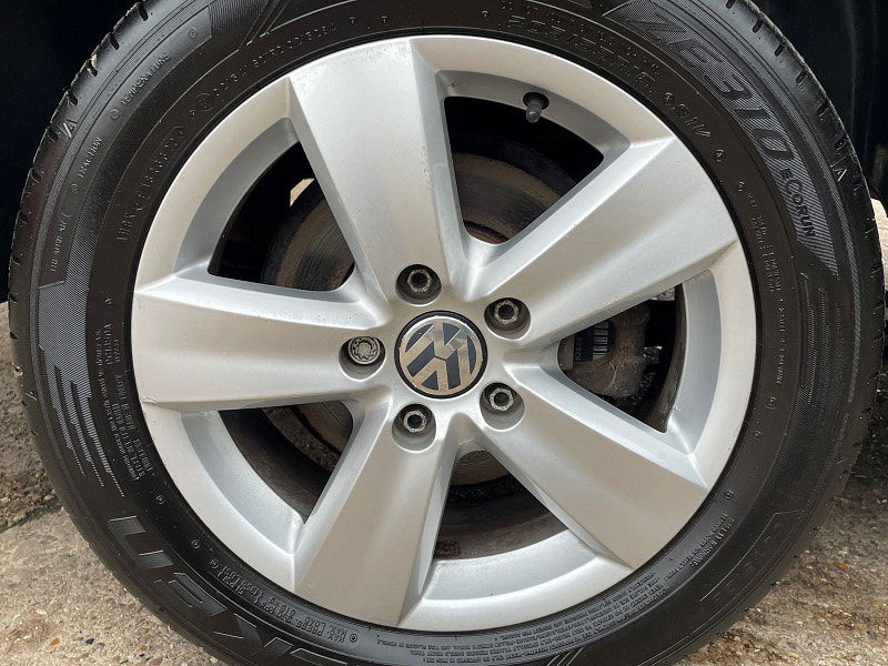 Volkswagen Caddy Maxi Life 1.6 TDI CR MPV 5dr Diesel DSG Euro 5 (102 ps) 5dr Automatic 2025