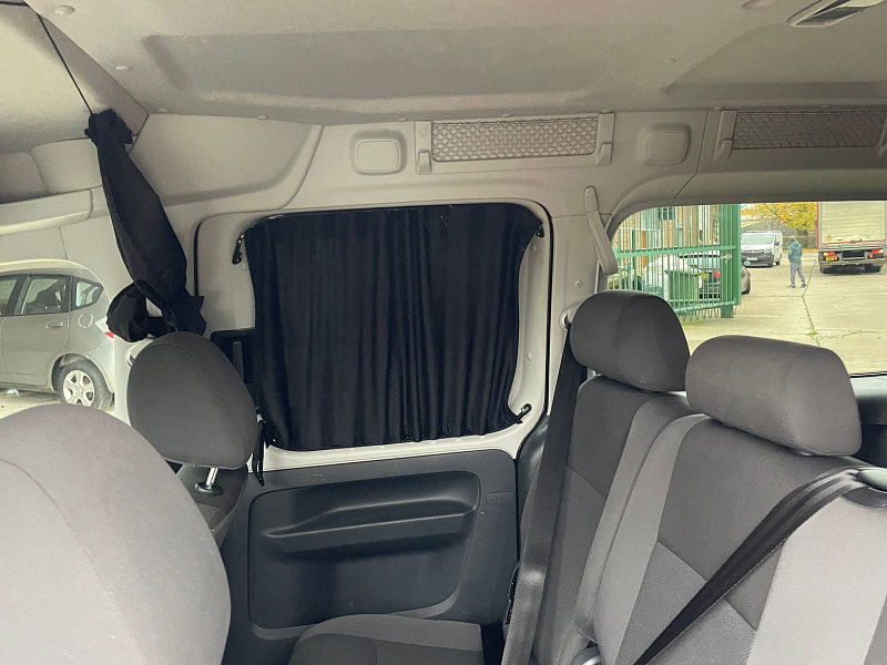 Volkswagen Caddy Maxi Life 1.6 TDI CR MPV 5dr Diesel DSG Euro 5 (102 ps) 5dr Automatic 2025