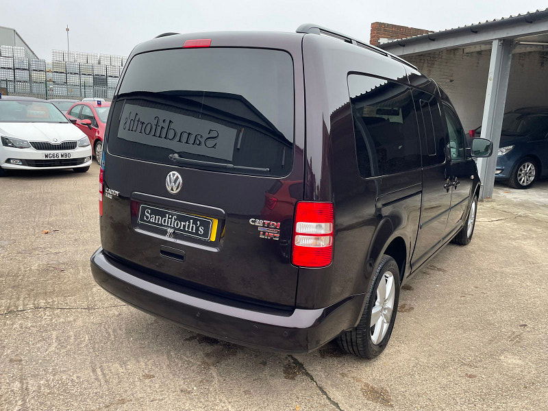 Volkswagen Caddy Maxi Life 1.6 TDI CR MPV 5dr Diesel DSG Euro 5 (102 ps) 5dr Automatic 2025