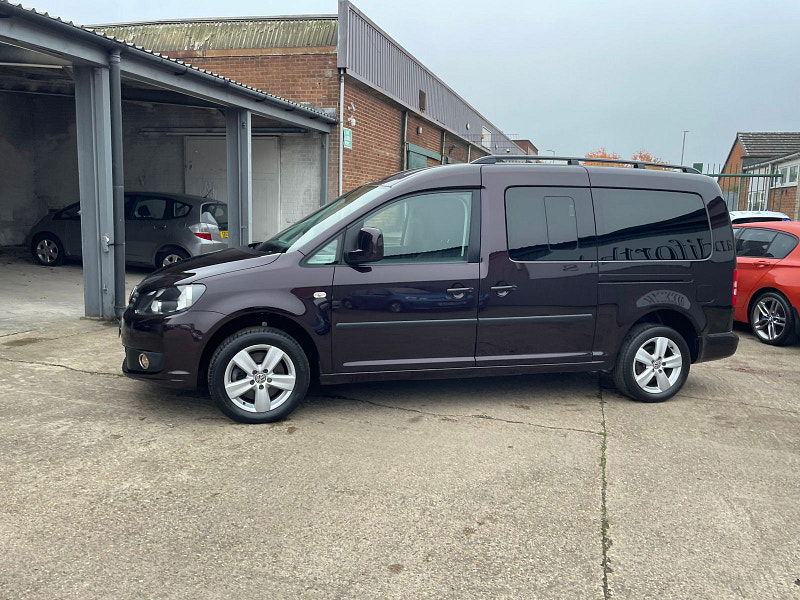 Volkswagen Caddy Maxi Life 1.6 TDI CR MPV 5dr Diesel DSG Euro 5 (102 ps) 5dr Automatic 2025
