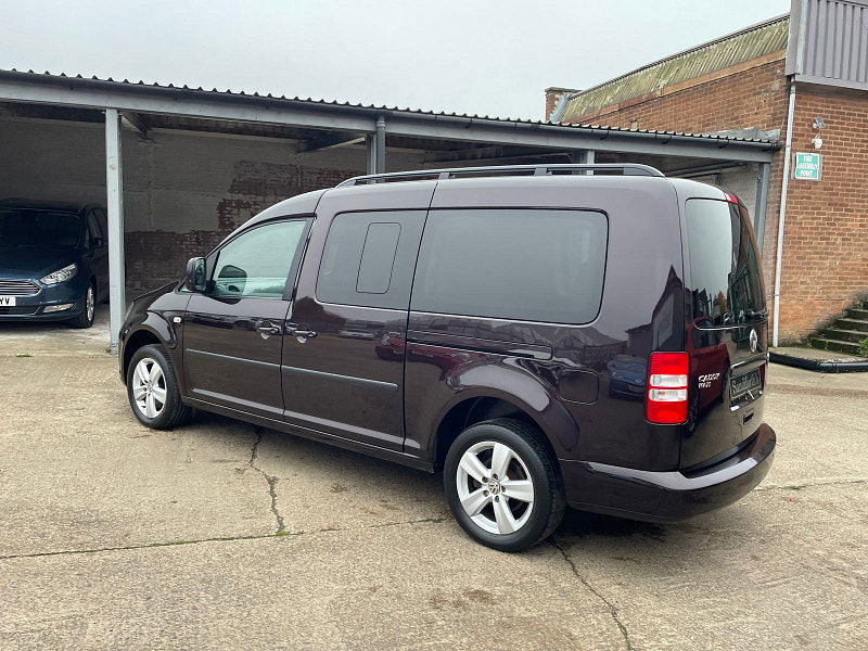 Volkswagen Caddy Maxi Life 1.6 TDI CR MPV 5dr Diesel DSG Euro 5 (102 ps) 5dr Automatic 2025