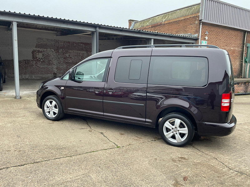 Volkswagen Caddy Maxi Life 1.6 TDI CR MPV 5dr Diesel DSG Euro 5 (102 ps) 5dr Automatic 2025