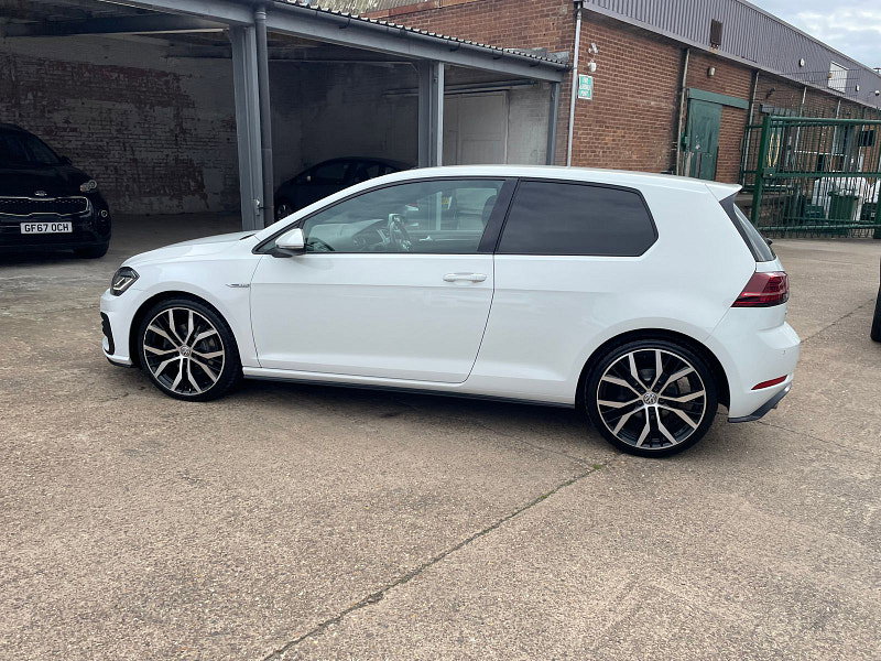 Volkswagen Golf 2.0 TDI BlueMotion Tech GTD Hatchback 3dr Diesel DSG Euro 6 (s/s) (184 ps) 3dr Automatic 2026