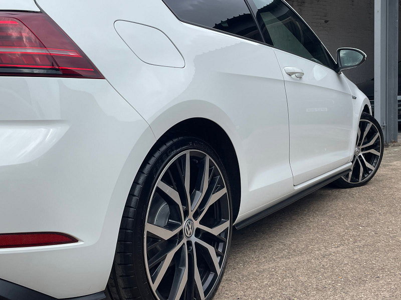 Volkswagen Golf 2.0 TDI BlueMotion Tech GTD Hatchback 3dr Diesel DSG Euro 6 (s/s) (184 ps) 3dr Automatic 2026