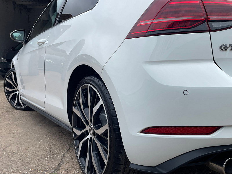 Volkswagen Golf 2.0 TDI BlueMotion Tech GTD Hatchback 3dr Diesel DSG Euro 6 (s/s) (184 ps) 3dr Automatic 2026