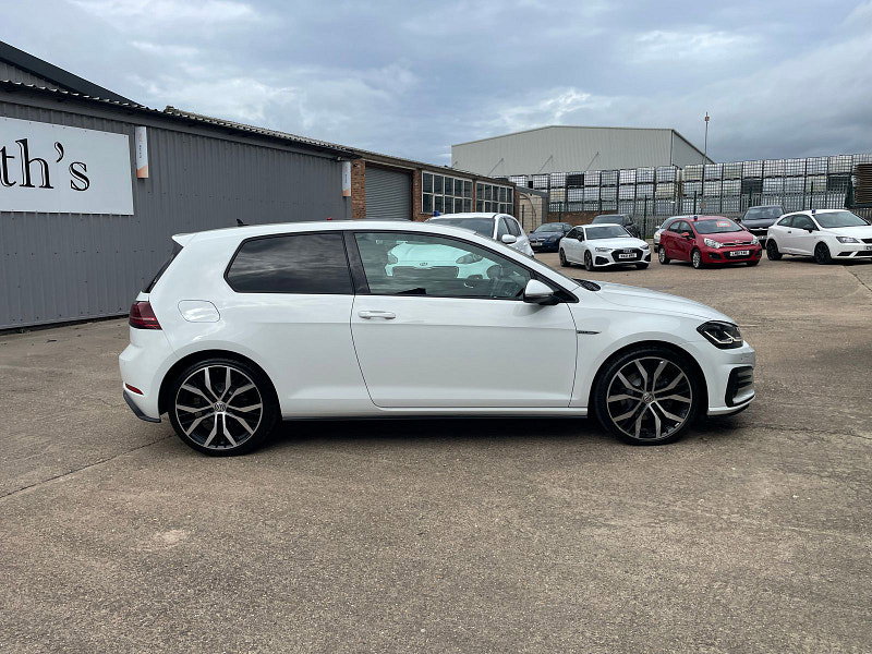 Volkswagen Golf 2.0 TDI BlueMotion Tech GTD Hatchback 3dr Diesel DSG Euro 6 (s/s) (184 ps) 3dr Automatic 2026