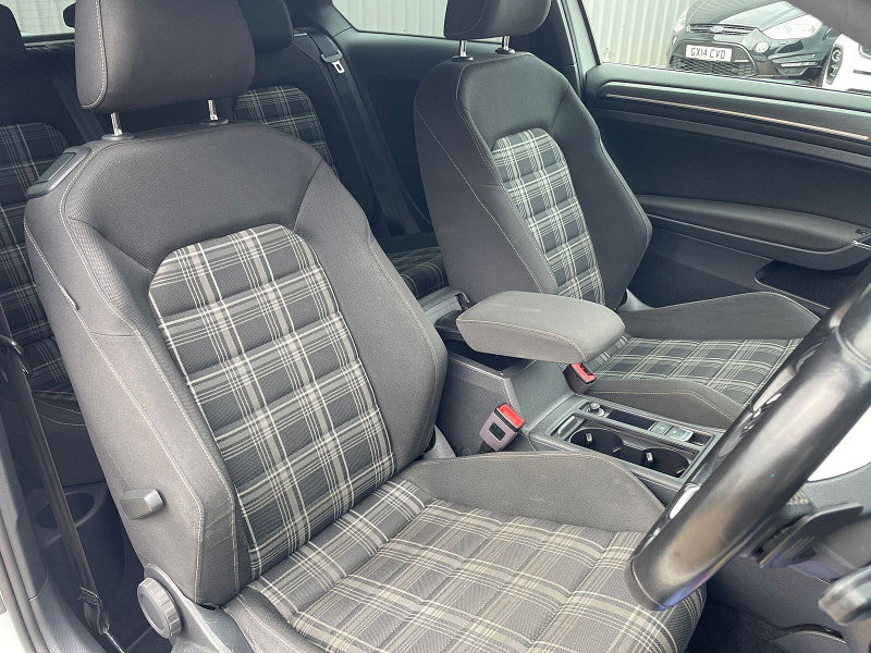 Volkswagen Golf 2.0 TDI BlueMotion Tech GTD Hatchback 3dr Diesel DSG Euro 6 (s/s) (184 ps) 3dr Automatic 2026