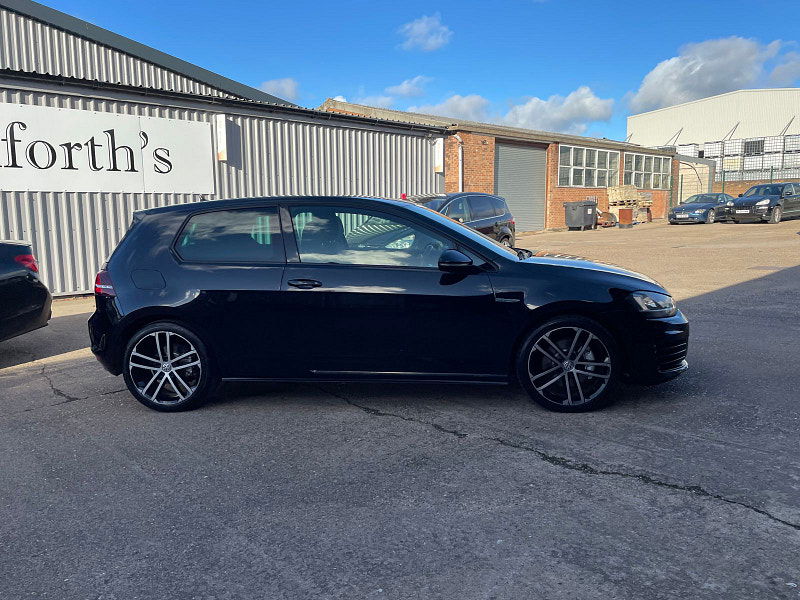 Volkswagen Golf 2.0 TDI BlueMotion Tech GTD Hatchback 3dr Diesel Manual Euro 6 (s/s) (184 ps) 3dr Manual 2025