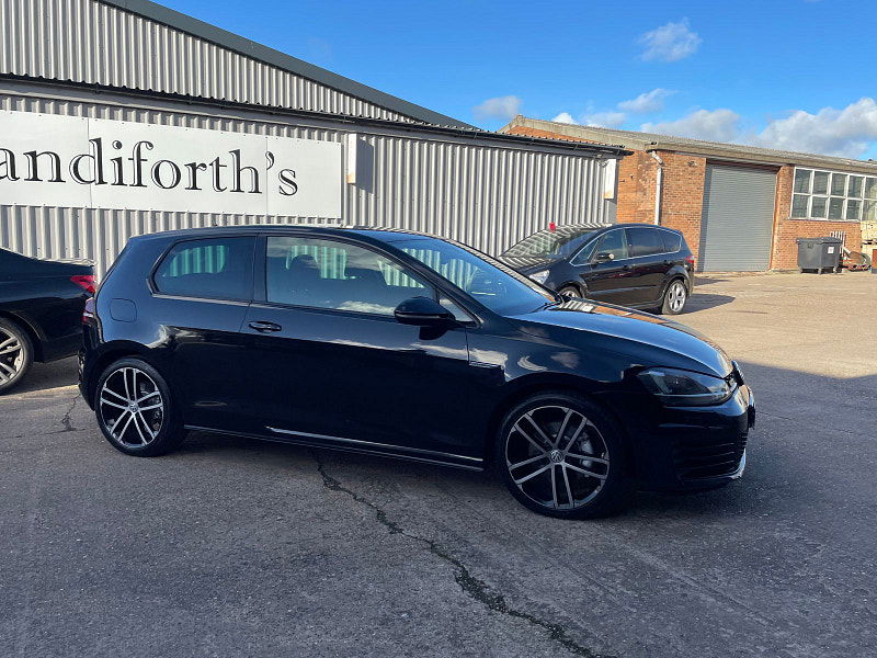 Volkswagen Golf 2.0 TDI BlueMotion Tech GTD Hatchback 3dr Diesel Manual Euro 6 (s/s) (184 ps) 3dr Manual 2025