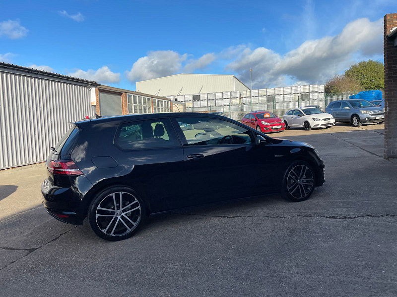 Volkswagen Golf 2.0 TDI BlueMotion Tech GTD Hatchback 3dr Diesel Manual Euro 6 (s/s) (184 ps) 3dr Manual 2025