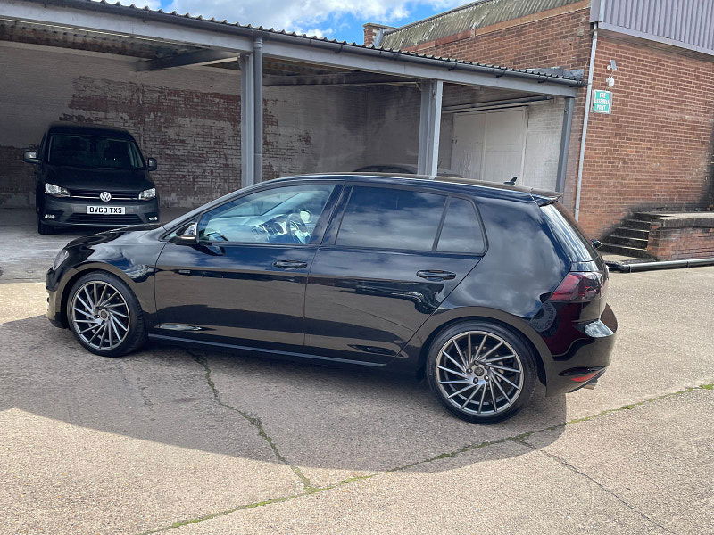 Volkswagen Golf 2.0 TDI BlueMotion Tech Match Edition Hatchback 5dr Diesel Manual Euro 6 (s/s) (150 ps) Multi Spoke Alloys 18's 5dr Manual 2025