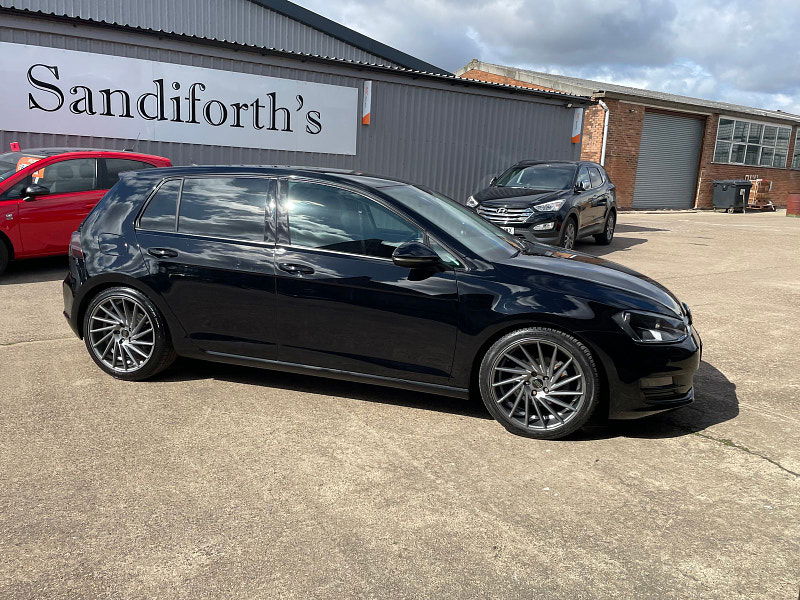 Volkswagen Golf 2.0 TDI BlueMotion Tech Match Edition Hatchback 5dr Diesel Manual Euro 6 (s/s) (150 ps) Multi Spoke Alloys 18's 5dr Manual 2025