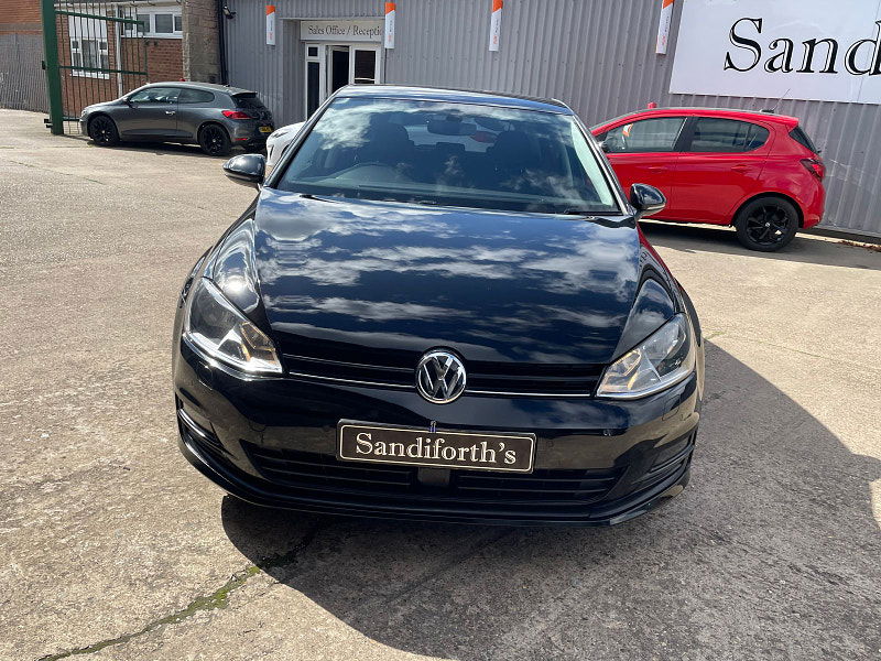 Volkswagen Golf 2.0 TDI BlueMotion Tech Match Edition Hatchback 5dr Diesel Manual Euro 6 (s/s) (150 ps) Multi Spoke Alloys 18's 5dr Manual 2025