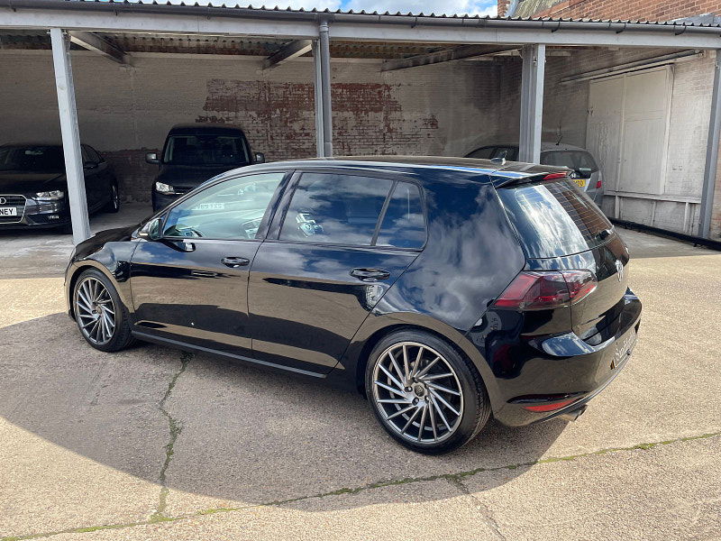 Volkswagen Golf 2.0 TDI BlueMotion Tech Match Edition Hatchback 5dr Diesel Manual Euro 6 (s/s) (150 ps) Multi Spoke Alloys 18's 5dr Manual 2025