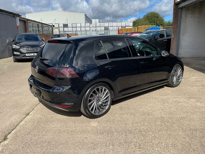 Volkswagen Golf 2.0 TDI BlueMotion Tech Match Edition Hatchback 5dr Diesel Manual Euro 6 (s/s) (150 ps) Multi Spoke Alloys 18's 5dr Manual 2025