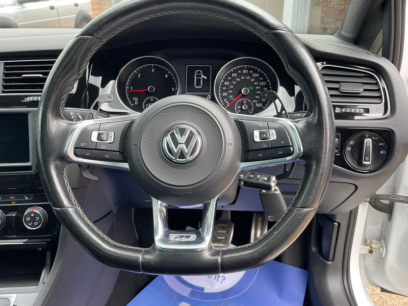 Volkswagen Golf 2.0 TDI BlueMotion Tech R-Line Edition Hatchback 5dr Diesel DSG Euro 6 (s/s) (150 ps) Leather, Pan Roof 5dr Automatic 2025