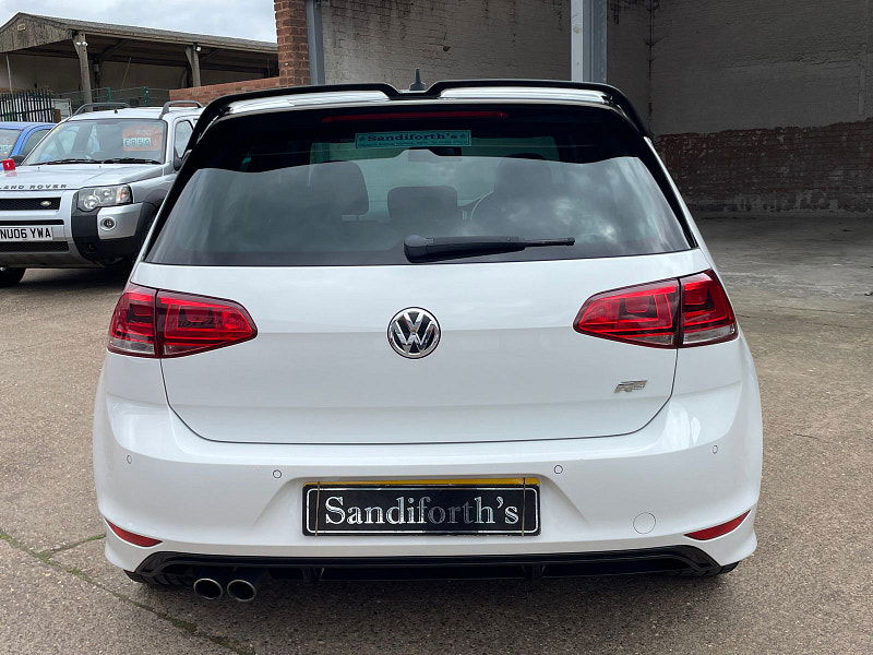 Volkswagen Golf 2.0 TDI BlueMotion Tech R-Line Edition Hatchback 5dr Diesel DSG Euro 6 (s/s) (150 ps) Leather, Pan Roof 5dr Automatic 2025