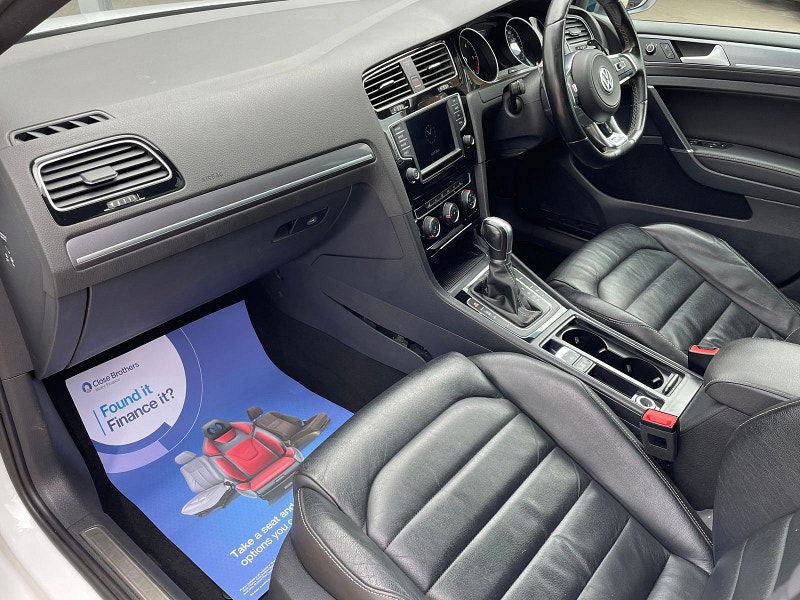 Volkswagen Golf 2.0 TDI BlueMotion Tech R-Line Edition Hatchback 5dr Diesel DSG Euro 6 (s/s) (150 ps) Leather, Pan Roof 5dr Automatic 2025
