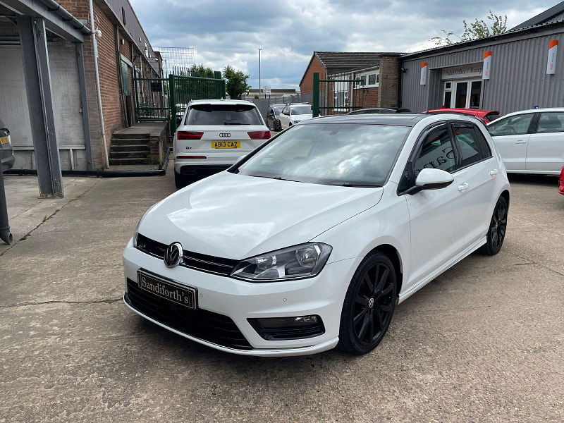 Volkswagen Golf 2.0 TDI BlueMotion Tech R-Line Edition Hatchback 5dr Diesel DSG Euro 6 (s/s) (150 ps) Leather, Pan Roof 5dr Automatic 2025