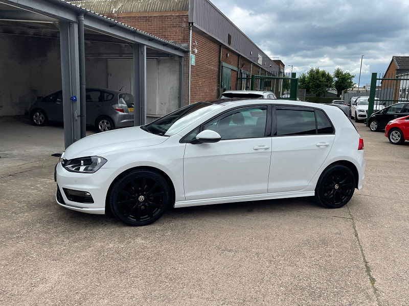 Volkswagen Golf 2.0 TDI BlueMotion Tech R-Line Edition Hatchback 5dr Diesel DSG Euro 6 (s/s) (150 ps) Leather, Pan Roof 5dr Automatic 2025