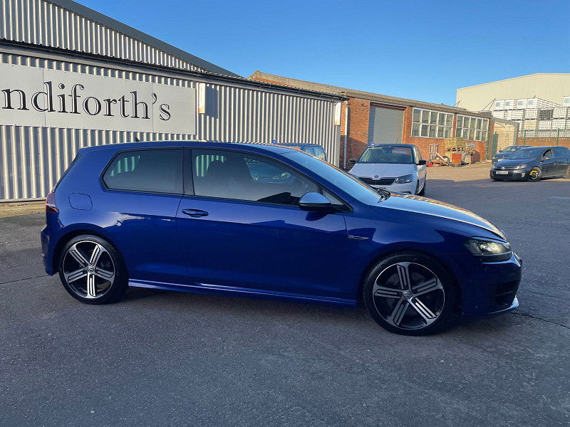Volkswagen Golf 2.0 TSI BlueMotion Tech R Hatchback 3dr Petrol Manual 4Motion Euro 6 (s/s) (300 ps) 3dr Manual 2026