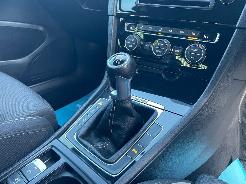 Volkswagen Golf 2.0 TSI BlueMotion Tech R Hatchback 3dr Petrol Manual 4Motion Euro 6 (s/s) (300 ps) 3dr Manual 2026