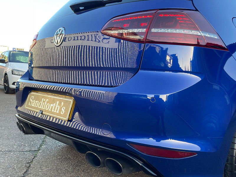 Volkswagen Golf 2.0 TSI BlueMotion Tech R Hatchback 3dr Petrol Manual 4Motion Euro 6 (s/s) (300 ps) 3dr Manual 2026