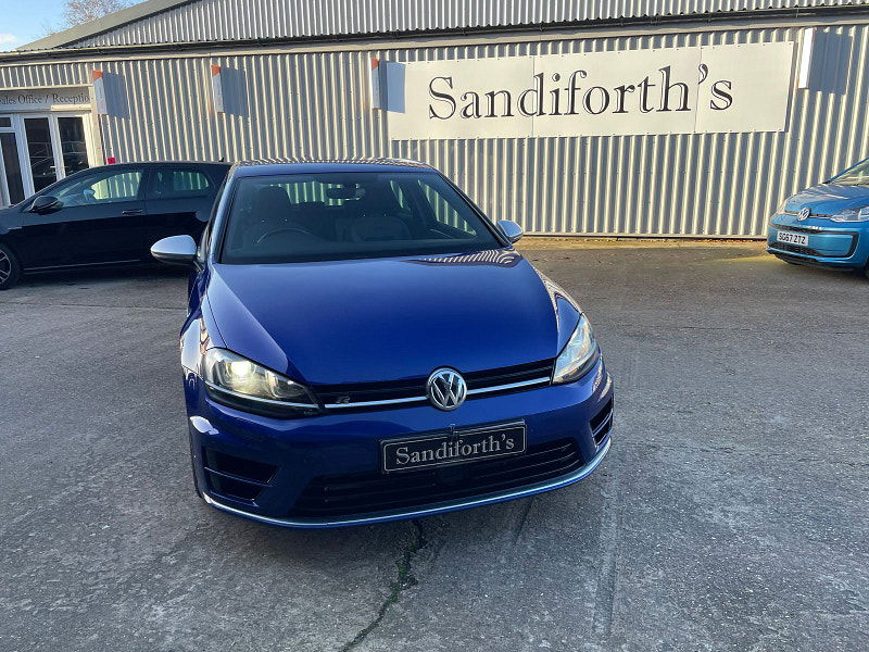 Volkswagen Golf 2.0 TSI BlueMotion Tech R Hatchback 3dr Petrol Manual 4Motion Euro 6 (s/s) (300 ps) 3dr Manual 2026