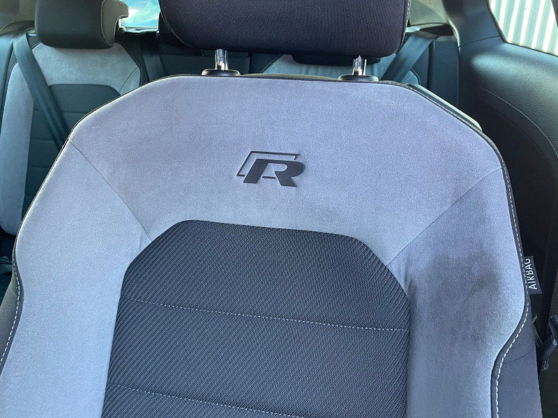 Volkswagen Golf 2.0 TSI BlueMotion Tech R Hatchback 3dr Petrol Manual 4Motion Euro 6 (s/s) (300 ps) 3dr Manual 2026