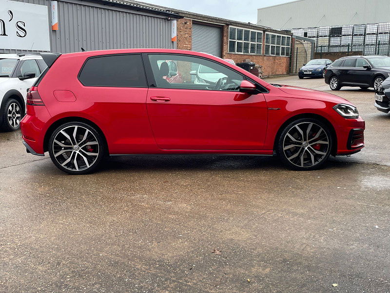 Volkswagen Golf 2.0 TSI GPF GTI Performance Hatchback 3dr Petrol DSG Euro 6 (s/s) (245 ps) 3dr Automatic 2024