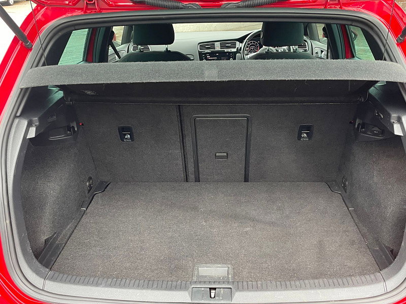 Volkswagen Golf 2.0 TSI GTI Hatchback 5dr Petrol DSG Euro 6 (s/s) (230 ps) 5dr Automatic 2026