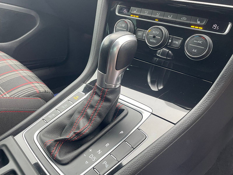 Volkswagen Golf 2.0 TSI GTI Hatchback 5dr Petrol DSG Euro 6 (s/s) (230 ps) 5dr Automatic 2026