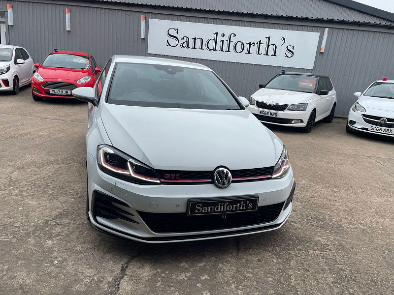 Volkswagen Golf 2.0 TSI GTI Performance Hatchback 3dr Petrol Manual Euro 6 (s/s) (245 ps) 3dr Manual 2025