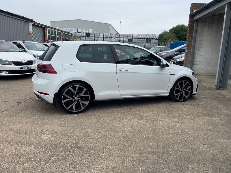 Volkswagen Golf 2.0 TSI GTI Performance Hatchback 3dr Petrol Manual Euro 6 (s/s) (245 ps) 3dr Manual 2025