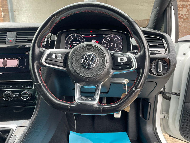Volkswagen Golf 2.0 TSI GTI Performance Hatchback 3dr Petrol Manual Euro 6 (s/s) (245 ps) 3dr Manual 2025