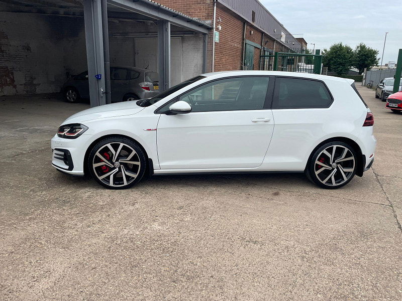Volkswagen Golf 2.0 TSI GTI Performance Hatchback 3dr Petrol Manual Euro 6 (s/s) (245 ps) 3dr Manual 2025