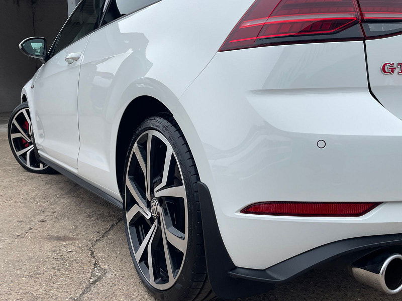 Volkswagen Golf 2.0 TSI GTI Performance Hatchback 3dr Petrol Manual Euro 6 (s/s) (245 ps) 3dr Manual 2025