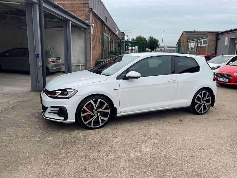 Volkswagen Golf 2.0 TSI GTI Performance Hatchback 3dr Petrol Manual Euro 6 (s/s) (245 ps) 3dr Manual 2025