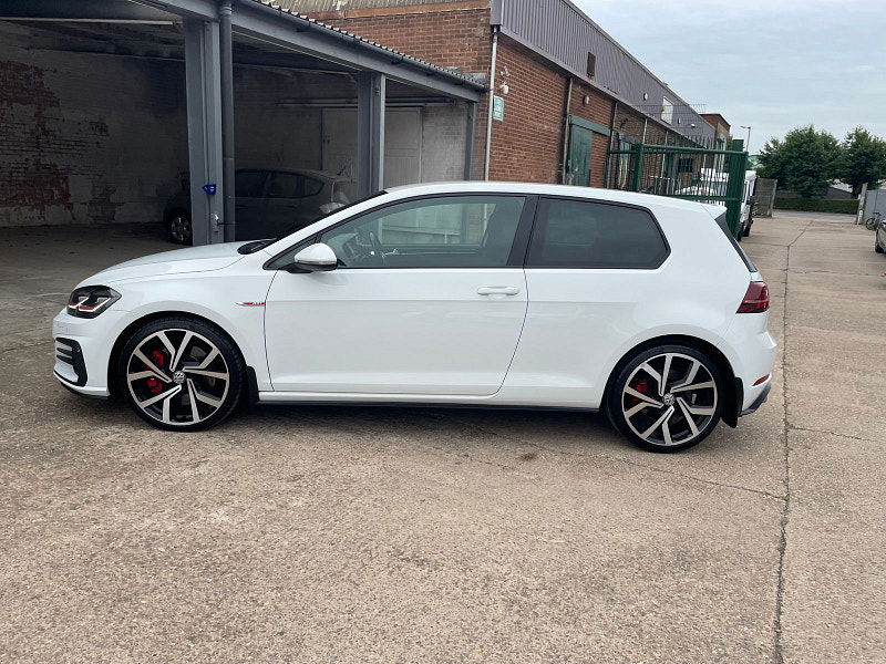 Volkswagen Golf 2.0 TSI GTI Performance Hatchback 3dr Petrol Manual Euro 6 (s/s) (245 ps) 3dr Manual 2025