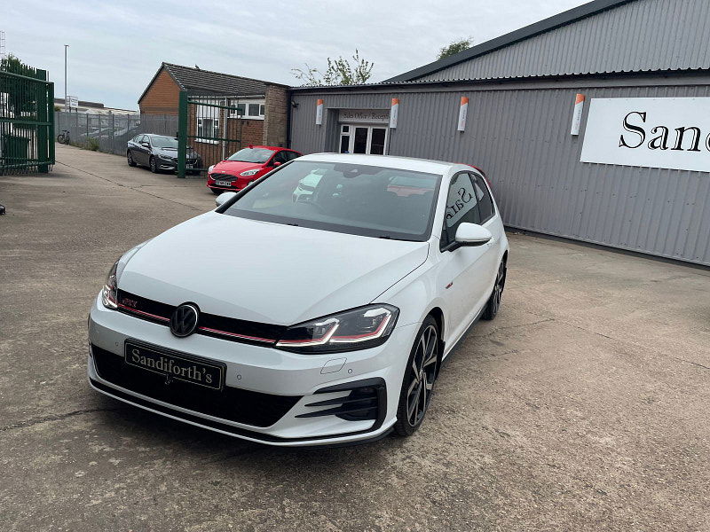 Volkswagen Golf 2.0 TSI GTI Performance Hatchback 3dr Petrol Manual Euro 6 (s/s) (245 ps) 3dr Manual 2025