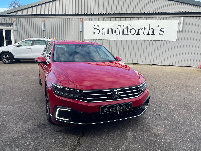 Volkswagen Passat 1.4 TSI 13kWh GTE Estate 5dr Petrol Plug-in Hybrid DSG Euro 6 (s/s) (218 ps) 5dr Automatic 2026