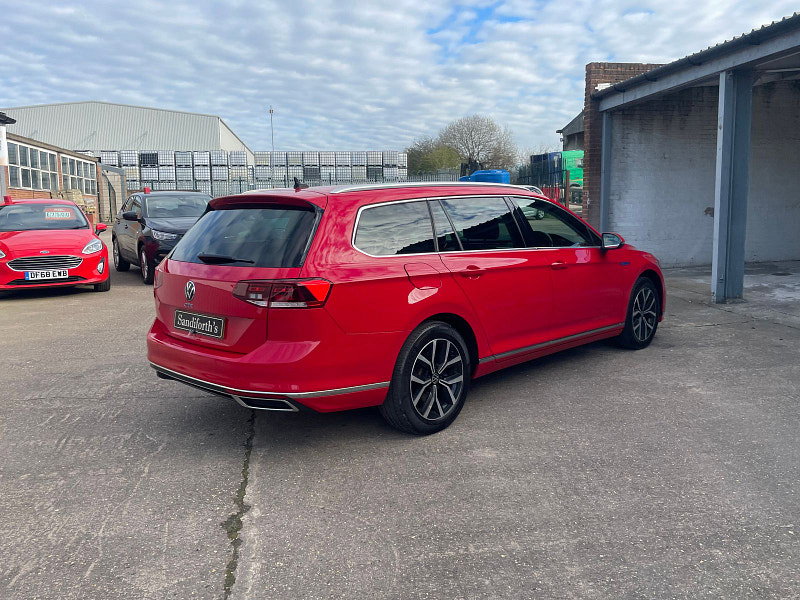 Volkswagen Passat 1.4 TSI 13kWh GTE Estate 5dr Petrol Plug-in Hybrid DSG Euro 6 (s/s) (218 ps) 5dr Automatic 2026