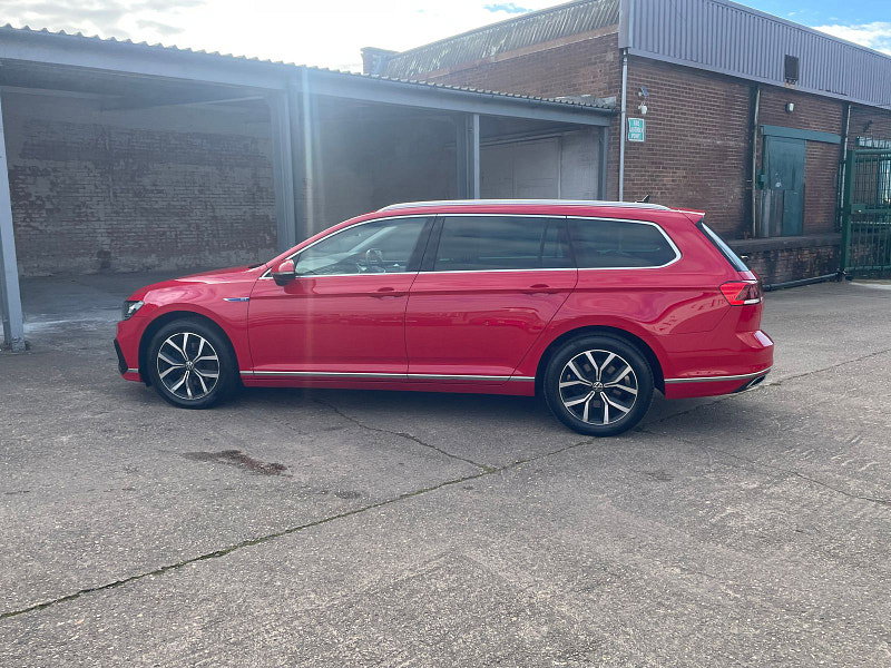 Volkswagen Passat 1.4 TSI 13kWh GTE Estate 5dr Petrol Plug-in Hybrid DSG Euro 6 (s/s) (218 ps) 5dr Automatic 2026