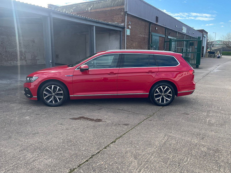 Volkswagen Passat 1.4 TSI 13kWh GTE Estate 5dr Petrol Plug-in Hybrid DSG Euro 6 (s/s) (218 ps) 5dr Automatic 2026