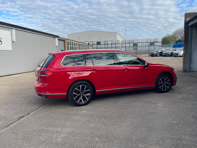 Volkswagen Passat 1.4 TSI 13kWh GTE Estate 5dr Petrol Plug-in Hybrid DSG Euro 6 (s/s) (218 ps) 5dr Automatic 2026