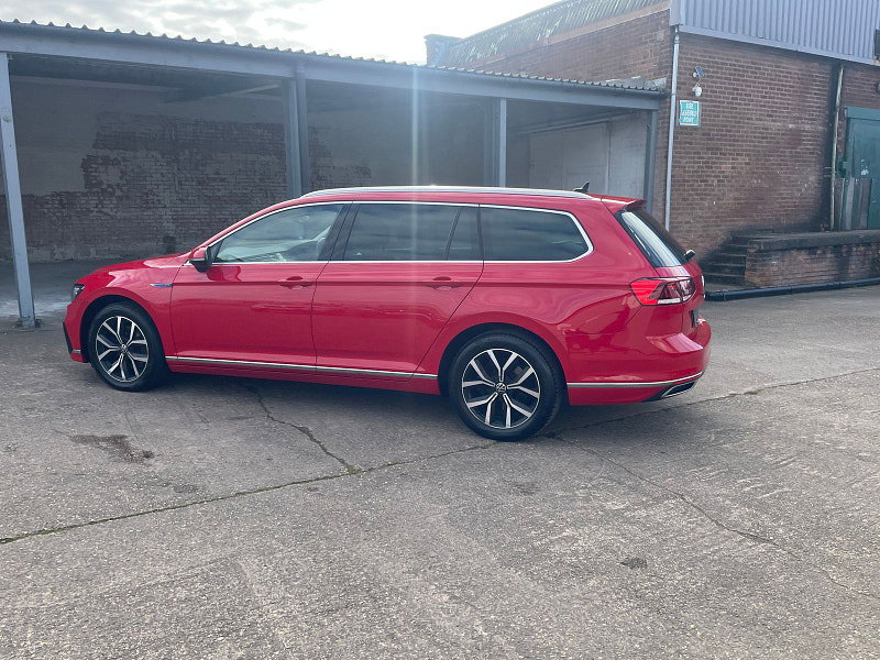 Volkswagen Passat 1.4 TSI 13kWh GTE Estate 5dr Petrol Plug-in Hybrid DSG Euro 6 (s/s) (218 ps) 5dr Automatic 2026