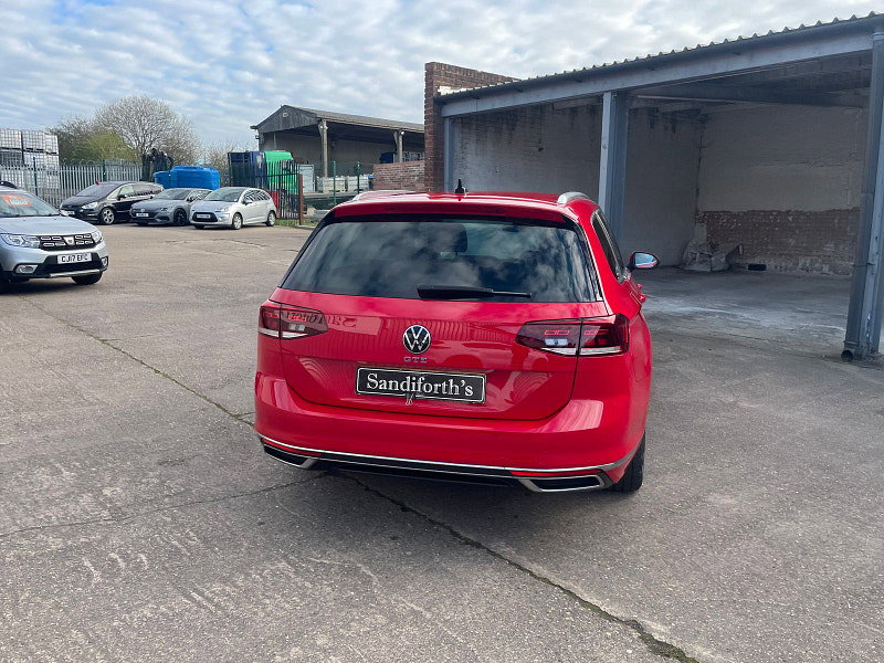 Volkswagen Passat 1.4 TSI 13kWh GTE Estate 5dr Petrol Plug-in Hybrid DSG Euro 6 (s/s) (218 ps) 5dr Automatic 2026