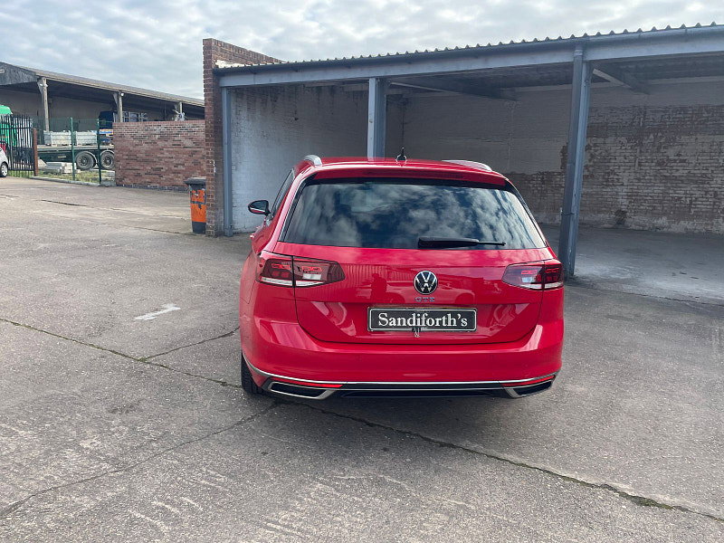 Volkswagen Passat 1.4 TSI 13kWh GTE Estate 5dr Petrol Plug-in Hybrid DSG Euro 6 (s/s) (218 ps) 5dr Automatic 2026