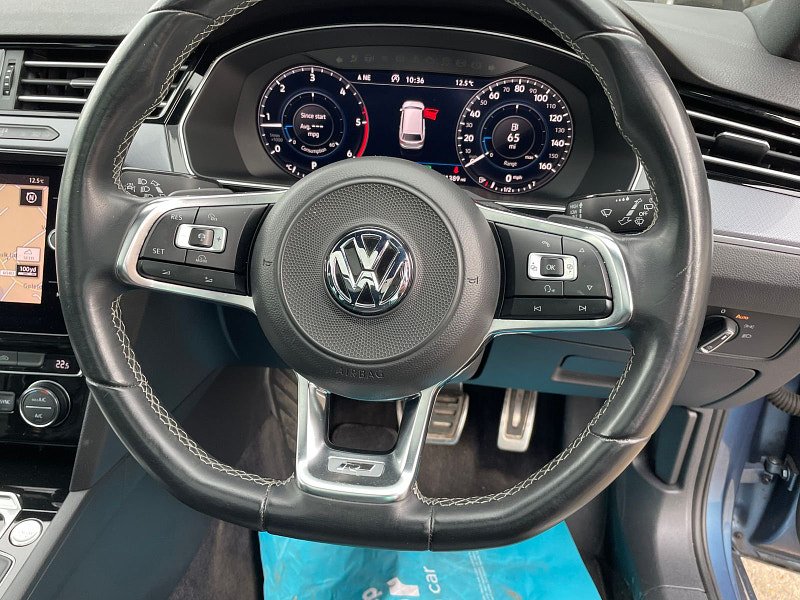 Volkswagen Passat 2.0 R LINE TDI BLUEMOTION TECHNOLOGY DSG 5d 188 BHP NAV, PAN ROOF  HUGE SPEC, FINANCE AVAILABLE, 5dr Automatic 2024