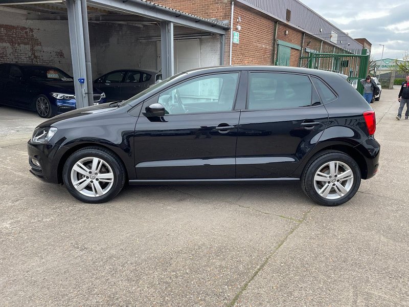 Volkswagen Polo 1.0 MATCH EDITION 5d 74 BHP ONLY 1 FORMER KEEPER, 3 SERVICES ONLY 32K, 3 SERVICES, ALLOYS, AC 5dr Manual 2024